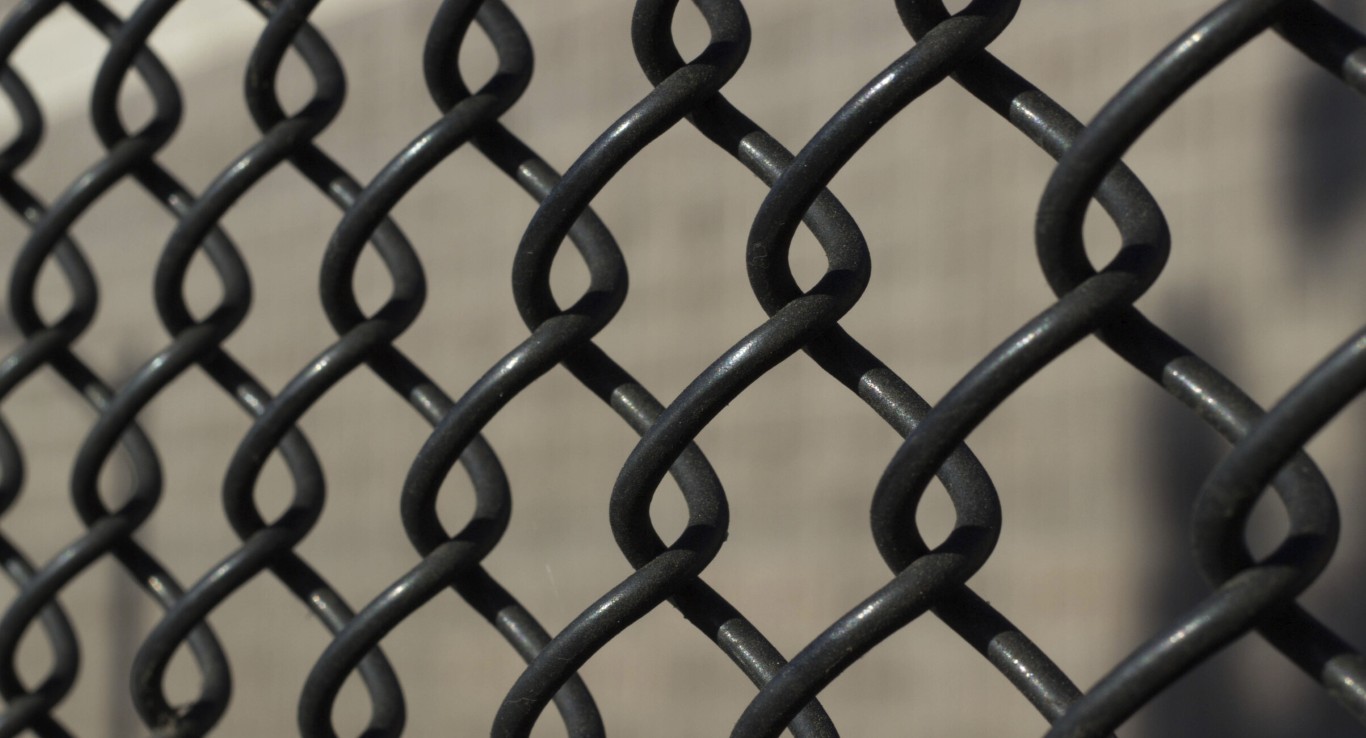 Affordable chain-link fence installation in Poinciana, FL